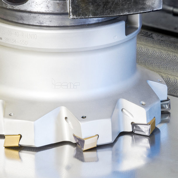 ISCAR: Face Milling for High Surface Finish 